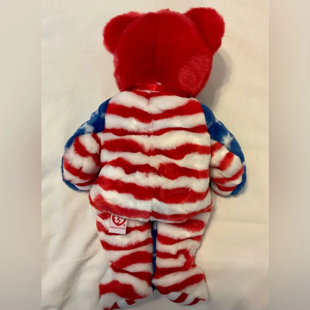 Ty red Liberty buddy